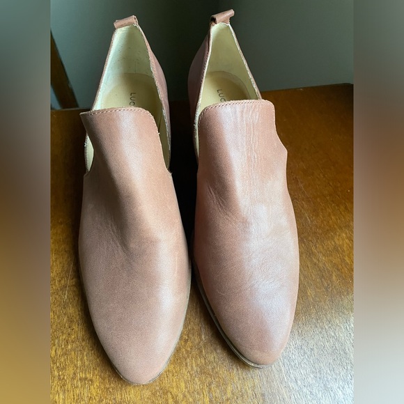 Lucky Brand Size 10 M Leather Slip on Tan Booties Shoes - Picture 7 of 13